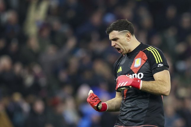 Emiliano Martinez (Aston Villa)