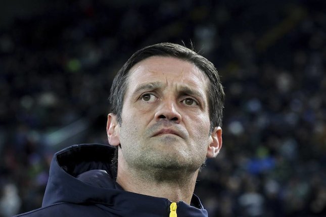 Chivu dan Siasat di Tengah Tantangan Chivu dan Siasat di Tengah Tantangan