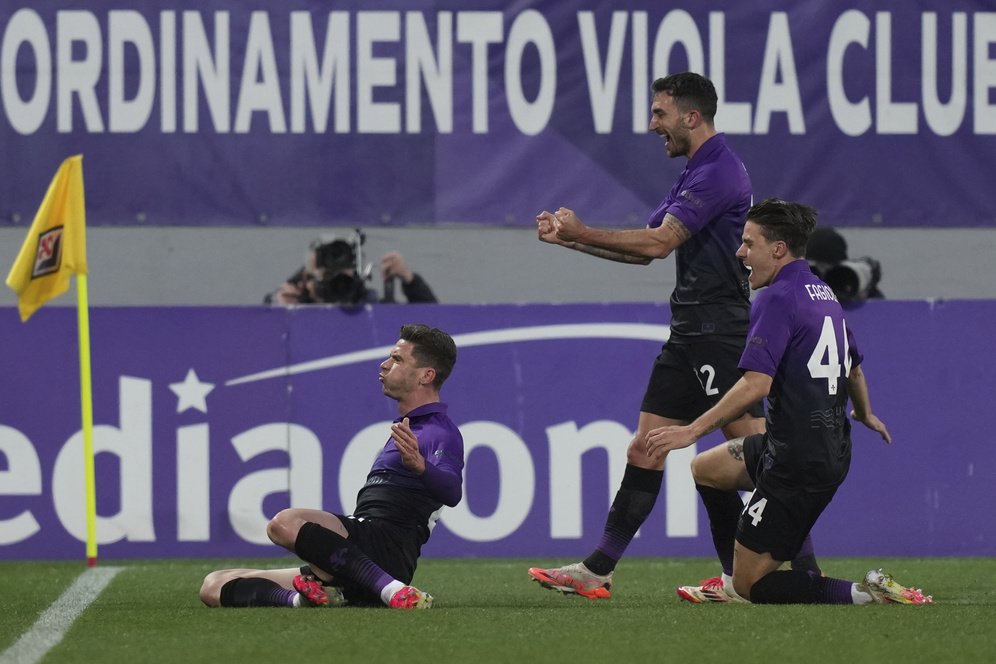 Pasang Surut Ombak Fiorentina Pasang Surut Ombak Fiorentina