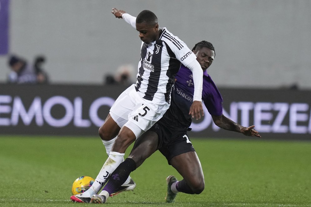 Gak Balik ke Milan, Pierre Kalulu Bakal Pindah Permanen ke Juventus