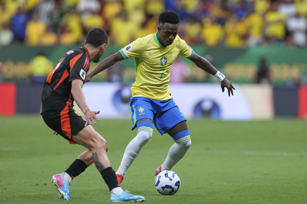 Hasil Brasil vs Kolombia: Gol Injury Time Vinicius Junior Pastikan Kemenangan Dramatis 2-1 Hasil Brasil vs Kolombia: Gol Injury Time Vinicius Junior Pastikan Kemenangan Dramatis 2-1