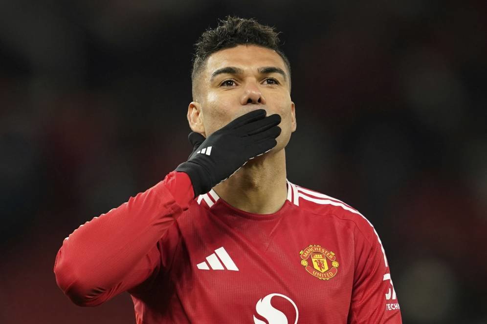 Casemiro Pemain Hebat, Tapi Harus Dijual oleh Manchester United Casemiro Pemain Hebat, Tapi Harus Dijual oleh Manchester United