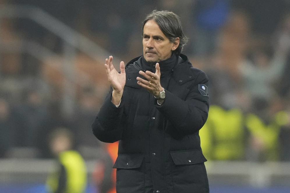 Skandal Ultras: Inzaghi dan Calhanoglu Diskors, Inter dan Milan Didenda Skandal Ultras: Inzaghi dan Calhanoglu Diskors, Inter dan Milan Didenda