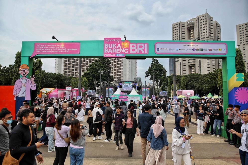KapanLagi Buka Bareng BRI Festival 2025: Ngabuburit Penuh Kehangatn Diiringi Musik Spektakuler KapanLagi Buka Bareng BRI Festival 2025: Ngabuburit Penuh Kehangatn Diiringi Musik Spektakuler