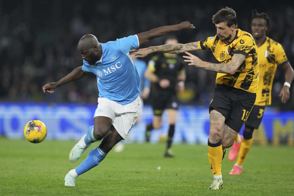 Drama Penentuan Scudetto Serie A 2024/2025: Napoli dan Inter Milan di Ujung Perang Gelar