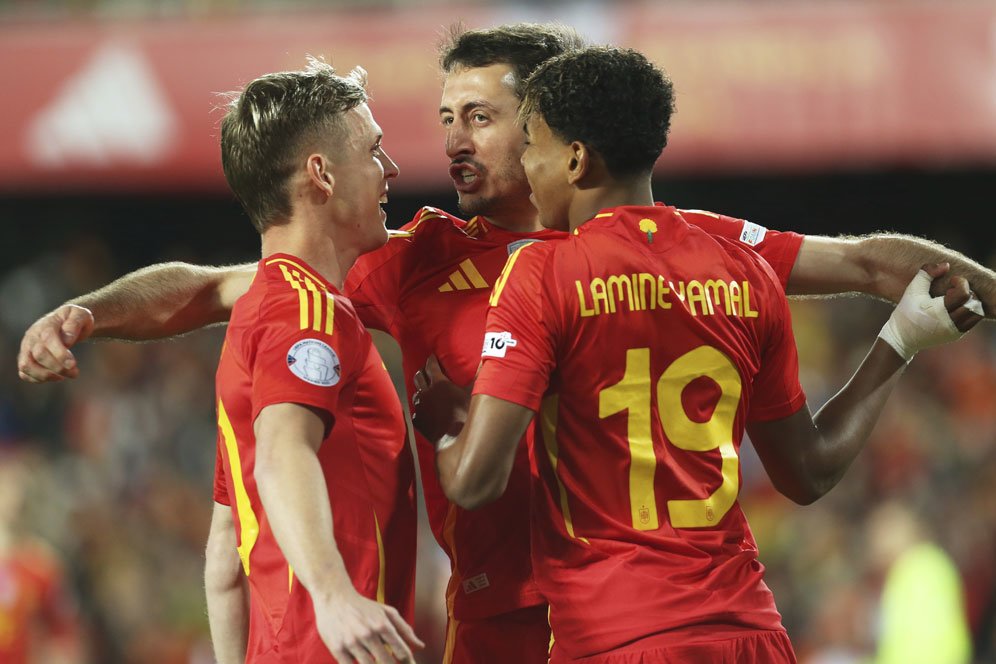 Hasil Spanyol vs Belanda: Skor 3-3 (Agg 5-5, 5-4 pen) Hasil Spanyol vs Belanda: Skor 3-3 (Agg 5-5, 5-4 pen)