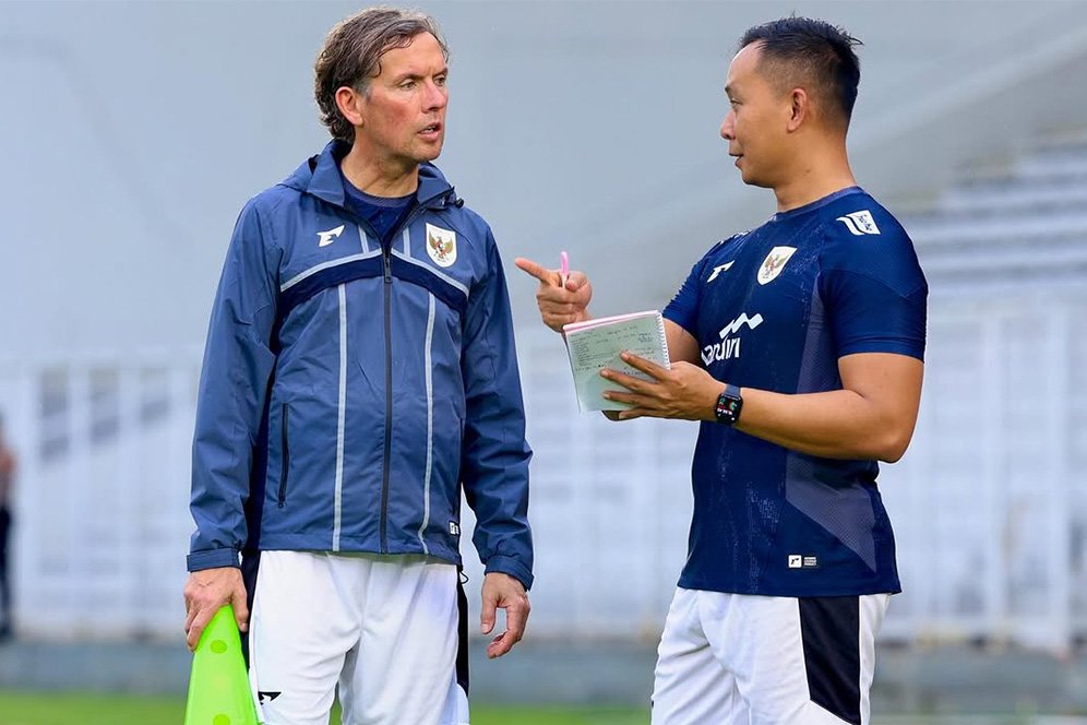 Asisten Patrick Kluivert Gabung Timnas Indonesia U-17: Kejar Target Lolos ke Piala Dunia U-17 2025 Asisten Patrick Kluivert Gabung Timnas Indonesia U-17: Kejar Target Lolos ke Piala Dunia U-17 2025