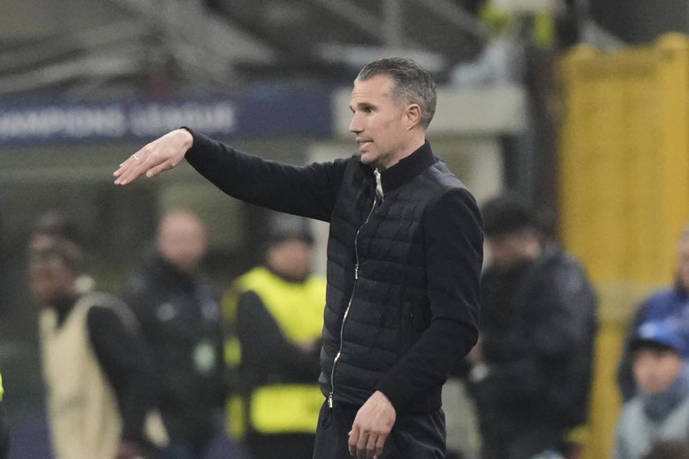 Robin van Persie dan Penyesalan Kecilnya: Tak Pernah Bermain untuk Barcelona Robin van Persie dan Penyesalan Kecilnya: Tak Pernah Bermain untuk Barcelona