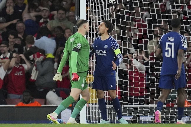 Desakan Hukuman untuk Donnarumma Desakan Hukuman untuk Donnarumma
