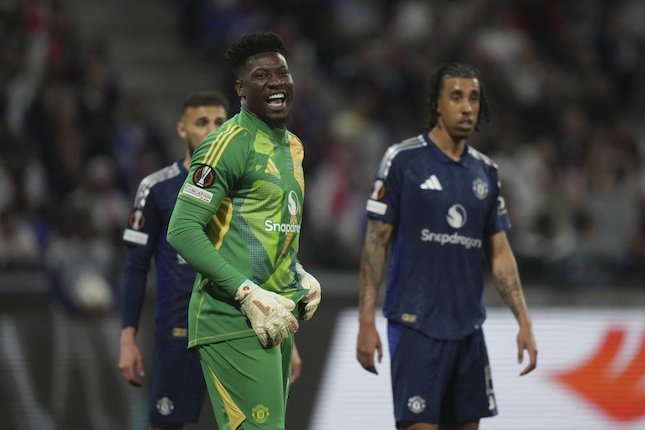 Merasa Masih Layak Jadi Kiper Utama MU