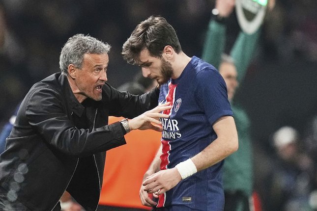 Dilema Strategi PSG Dilema Strategi PSG