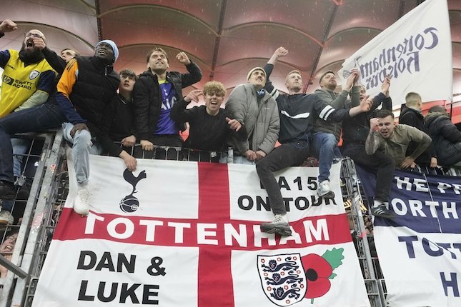 Tambahan Amunisi untuk Lini Belakang Spurs Tambahan Amunisi untuk Lini Belakang Spurs