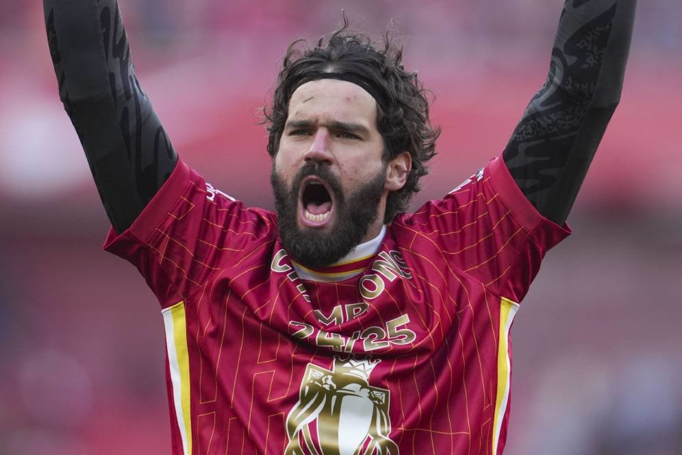 Alisson Becker Cedera Parah, Liverpool Kehilangan Kiper Utama Cukup Lama! Alisson Becker Cedera Parah, Liverpool Kehilangan Kiper Utama Cukup Lama!