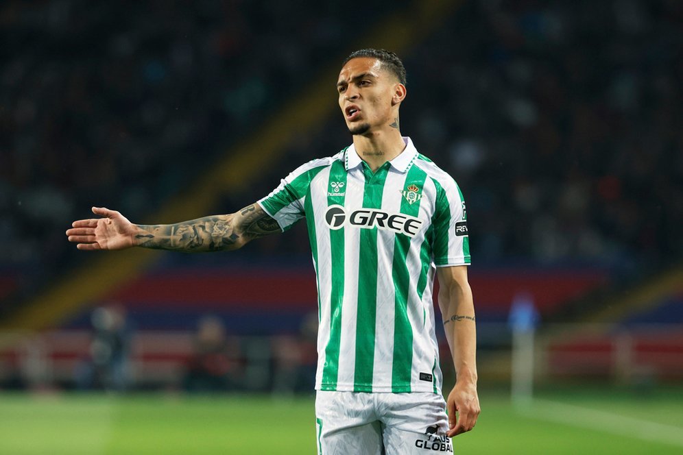 Kian Bersinar di Real Betis, Atletico Madrid Siap Bayar Mahal untuk Antony Kian Bersinar di Real Betis, Atletico Madrid Siap Bayar Mahal untuk Antony
