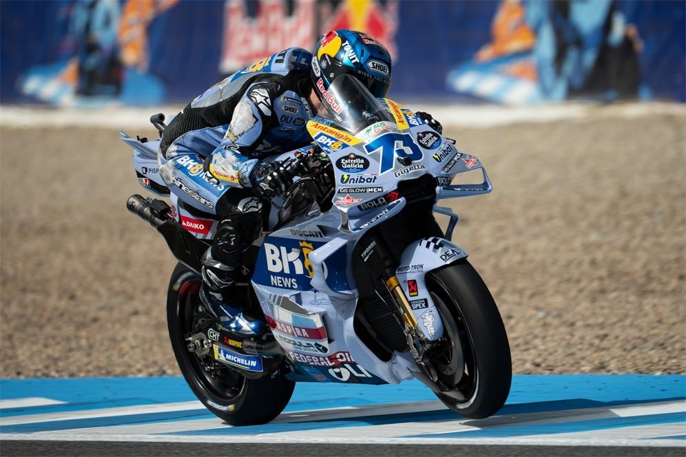 MotoGP Spanyol 2025: Alex Marquez Raih Kemenangan Perdana, Marc Marquez Gagal Menang Usai Jatuh MotoGP Spanyol 2025: Alex Marquez Raih Kemenangan Perdana, Marc Marquez Gagal Menang Usai Jatuh