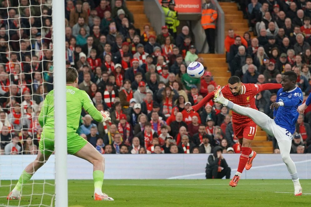 Liverpool Kalahkan Everton 1-0, tapi Mohamed Salah 'Menghilang' Liverpool Kalahkan Everton 1-0, tapi Mohamed Salah 'Menghilang'