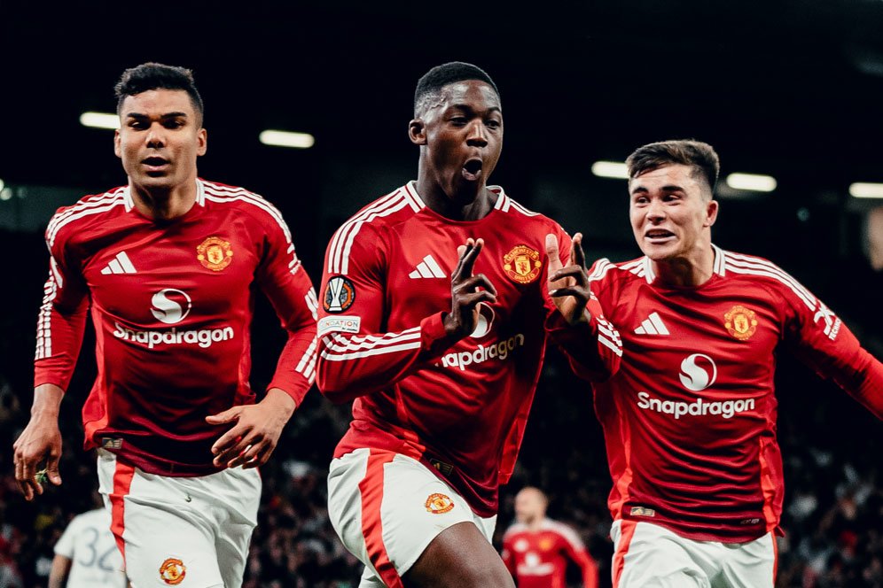 Hati Amorim Luluh, Kobbie Mainoo Bakal Starter di Laga Brentford vs MU Hati Amorim Luluh, Kobbie Mainoo Bakal Starter di Laga Brentford vs MU
