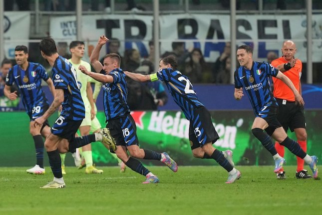 Drama Inter Milan vs Barcelona
