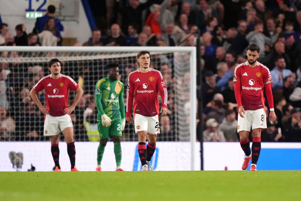Rapor Pemain MU Saat Kalah 0-1 di Kandang Chelsea: Ada yang Lihat Rasmus Hojlund? Rapor Pemain MU Saat Kalah 0-1 di Kandang Chelsea: Ada yang Lihat Rasmus Hojlund?