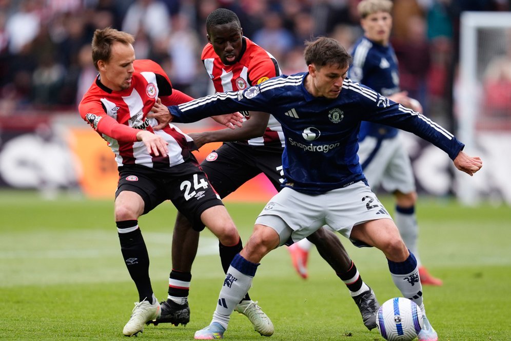 Hasil Brentford vs Manchester United: Skor 4-3 Hasil Brentford vs Manchester United: Skor 4-3