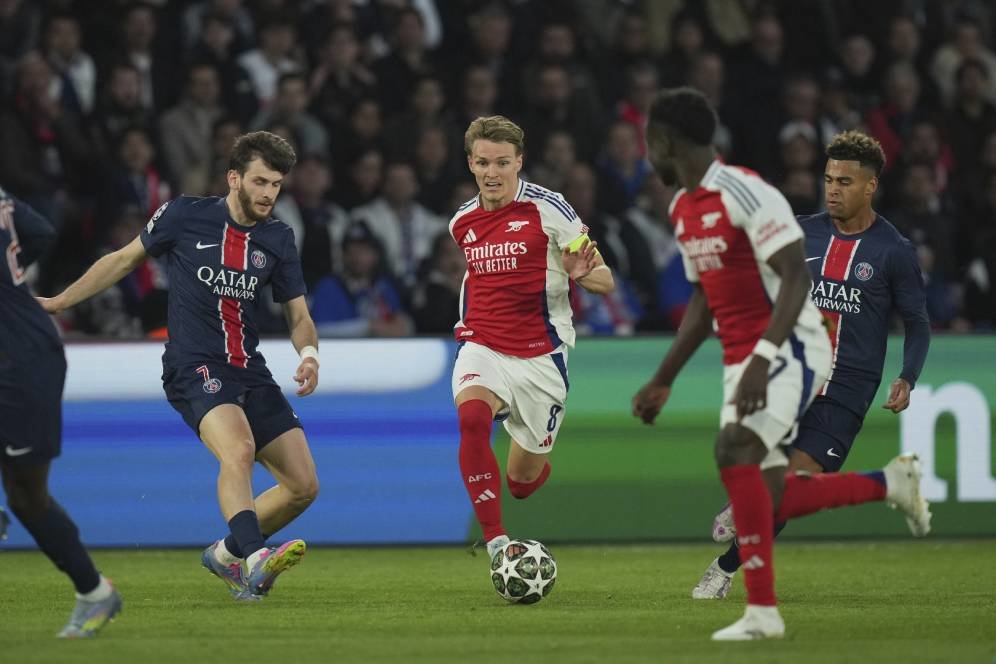 Kepemimpinan Martin Odegaard Diragukan Usai Kekalahan dari PSG