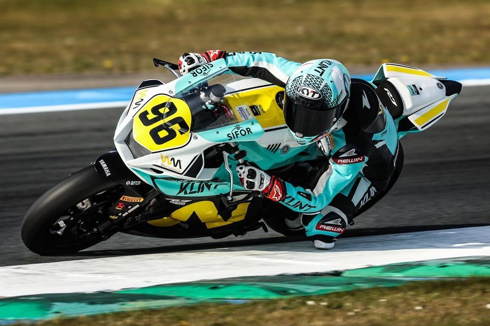 Hasil Race 1 WorldWCR Italia 2025: Forward Podium Ganda, Roberta Ponziani Kalahkan Maria Herrera