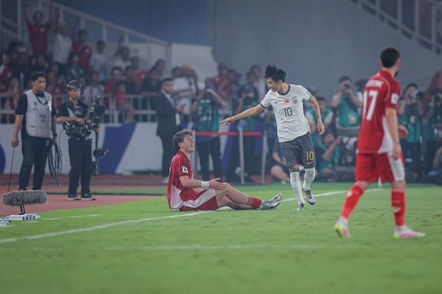 Ole Romeny Tertunduk Lesu, Kluivert Tak Kuasa Menyembunyikan Kekecewaan