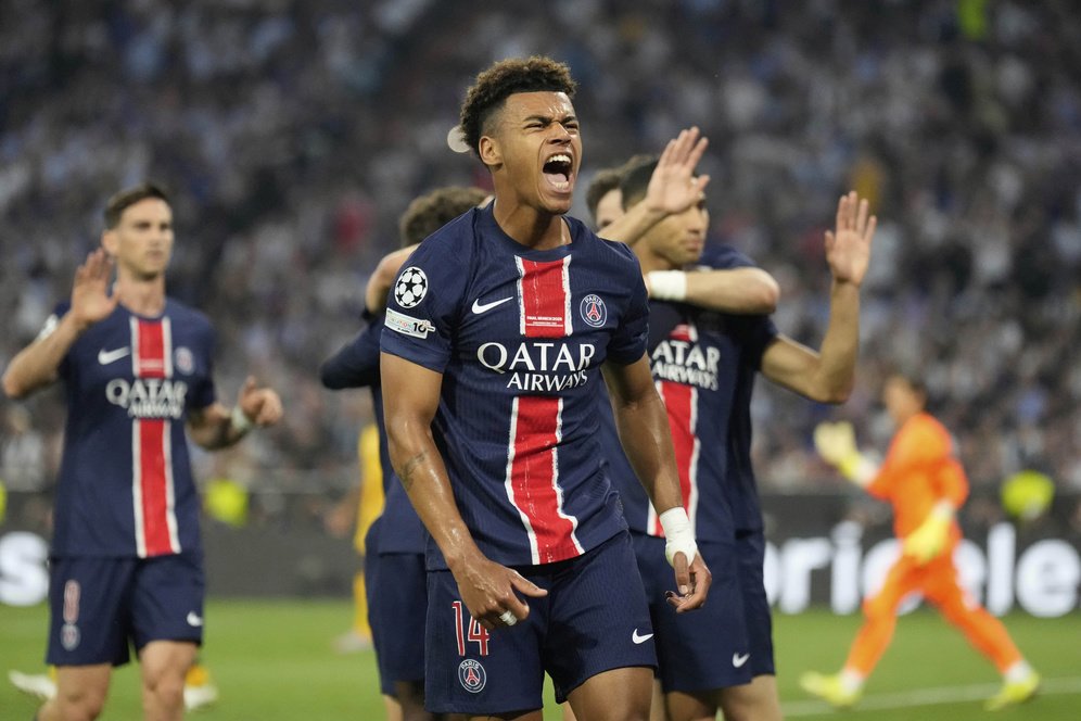 Desire Doue Pecahkan Rekor di Final Liga Champions: Tapi Masih Kalah dari Patrick Kluivert Desire Doue Pecahkan Rekor di Final Liga Champions: Tapi Masih Kalah dari Patrick Kluivert