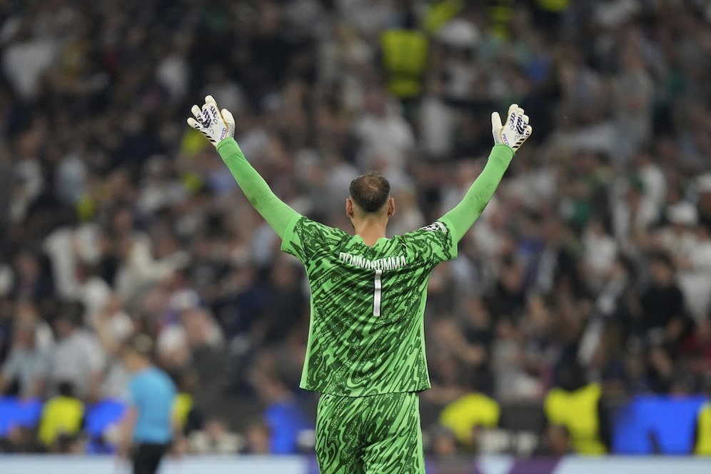 Donnarumma Transfer Murah Terbaik, tapi Tidak Sesuai Filosofi Guardiola?