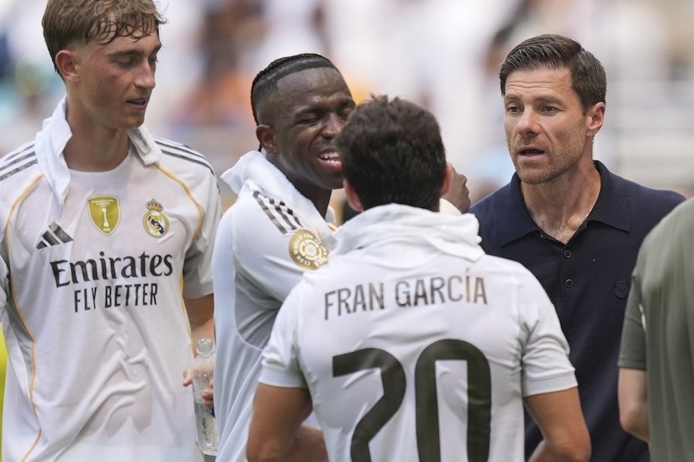 Real Madrid vs PSG: Xabi Alonso Sudah Tentukan Pengganti Dean Huijsen, Siapa Dia? Real Madrid vs PSG: Xabi Alonso Sudah Tentukan Pengganti Dean Huijsen, Siapa Dia?