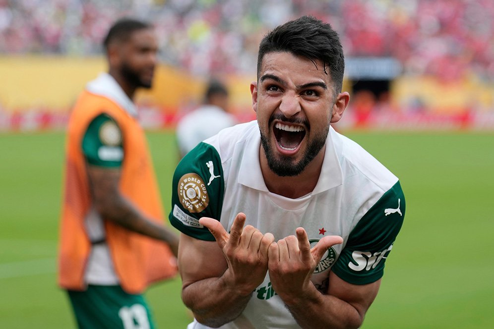 Laga Sempat Ditunda karena Cuaca Buruk, Palmeiras Bungkam Al Ahly 2-0 Laga Sempat Ditunda karena Cuaca Buruk, Palmeiras Bungkam Al Ahly 2-0