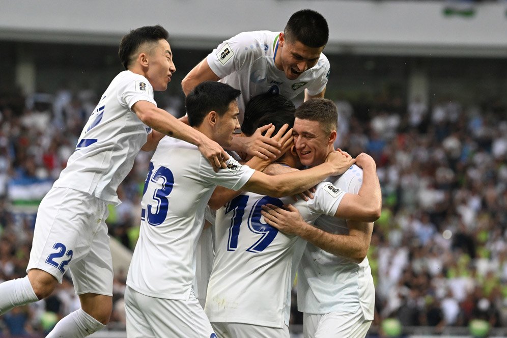 Pemain Timnas Uzbekistan Diganjar Mobil Listrik setelah Ukir Sejarah Lolos ke Piala Dunia 2026 Pemain Timnas Uzbekistan Diganjar Mobil Listrik setelah Ukir Sejarah Lolos ke Piala Dunia 2026