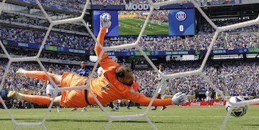 PSG Resmi Datangkan Lucas Chevalier, Donnarumma Menuju Premier League?