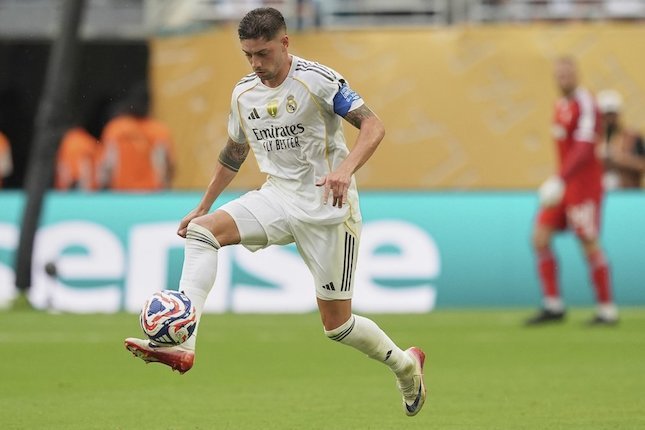 13. Federico Valverde 13. Federico Valverde