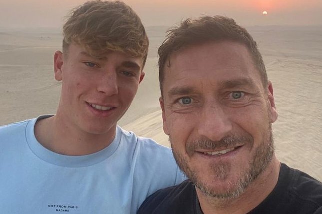 Pensiun Dini Cristian Totti