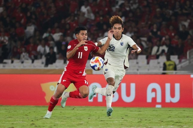 Sentuhan Pertama Masih Kurang Rapi Sentuhan Pertama Masih Kurang Rapi