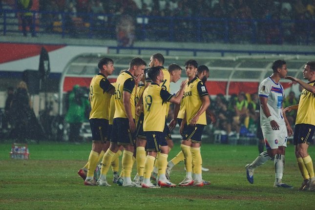 Babak Pertama Oxford United vs Port FC Babak Pertama Oxford United vs Port FC