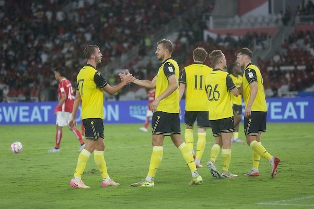 Oxford United vs Port FC: Pertarungan Tim Internasional di Final Oxford United vs Port FC: Pertarungan Tim Internasional di Final