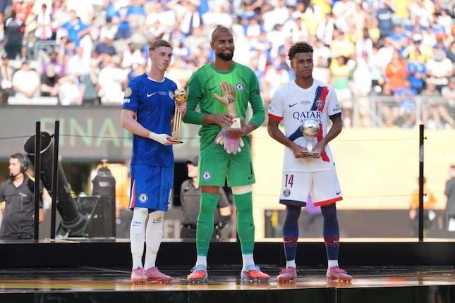 Pahlawan Tak Tersorot di Balik Euforia Tiga Gol Pahlawan Tak Tersorot di Balik Euforia Tiga Gol