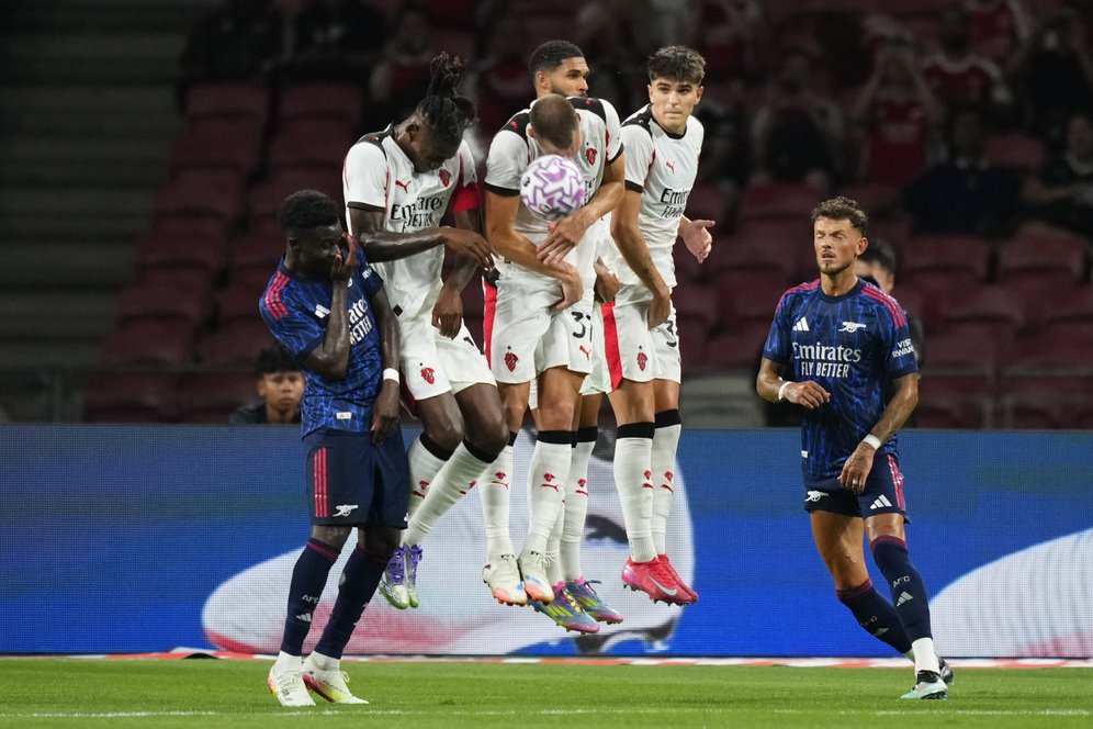 Uji Coba Lawan Arsenal Buka Borok di Tubuh AC Milan Uji Coba Lawan Arsenal Buka Borok di Tubuh AC Milan