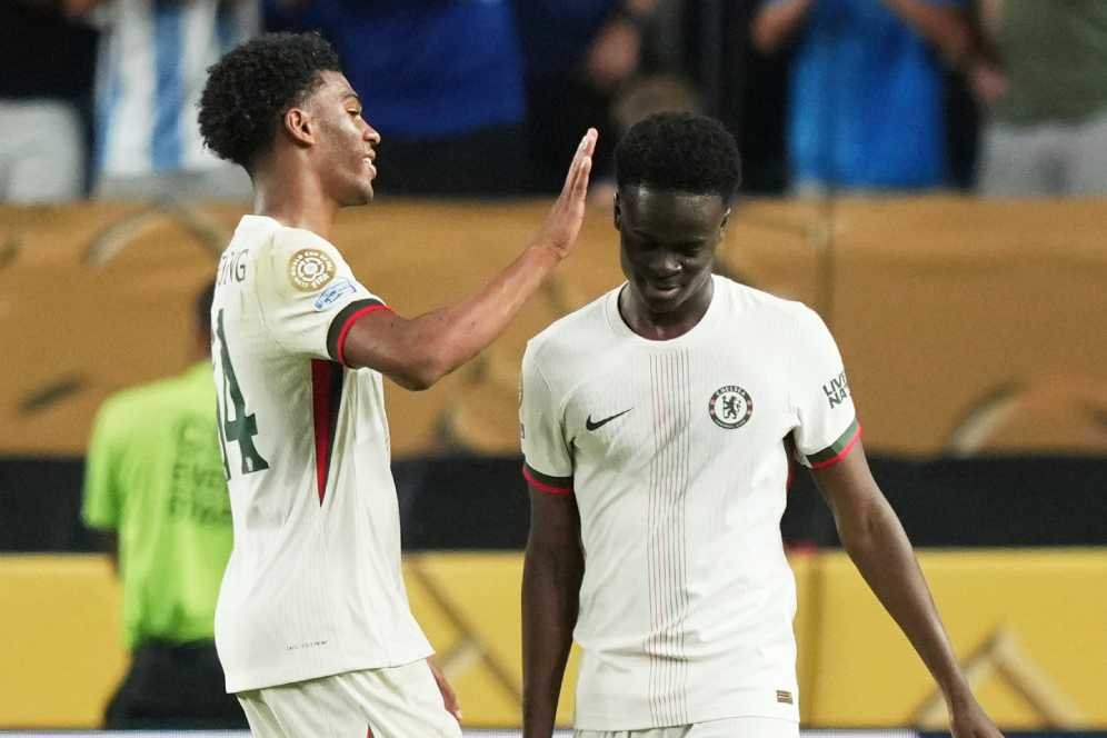 Ogah Galauin Sancho, AS Roma Kejar Bintang Muda Chelsea Ini Ogah Galauin Sancho, AS Roma Kejar Bintang Muda Chelsea Ini
