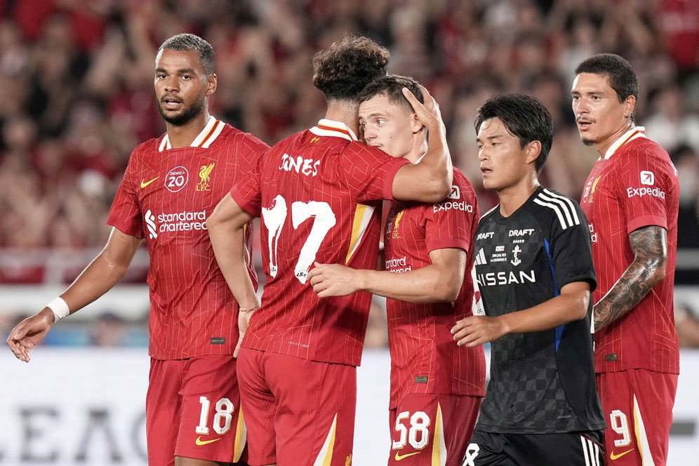 Legenda Arsenal: Hanya Liverpool yang Bisa Samai Rekor Tak Terkalahkan The Gunners di Premier League Legenda Arsenal: Hanya Liverpool yang Bisa Samai Rekor Tak Terkalahkan The Gunners di Premier League