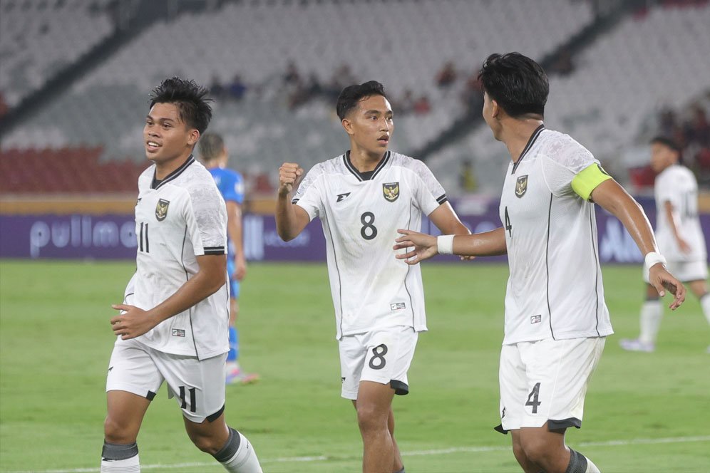 Piala AFF U-23 2025: Erick Thohir Nilai Timnas Indonesia U-23 Masih Butuh Perbaikan Usai Lawan Filipina Piala AFF U-23 2025: Erick Thohir Nilai Timnas Indonesia U-23 Masih Butuh Perbaikan Usai Lawan Filipina