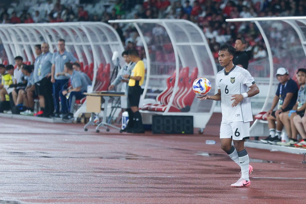 Duel Gelandang Indonesia U-23 vs Thailand U-23: Robi Darwis Tantang Seksan Ratree, Siapa ke Partai Puncak?