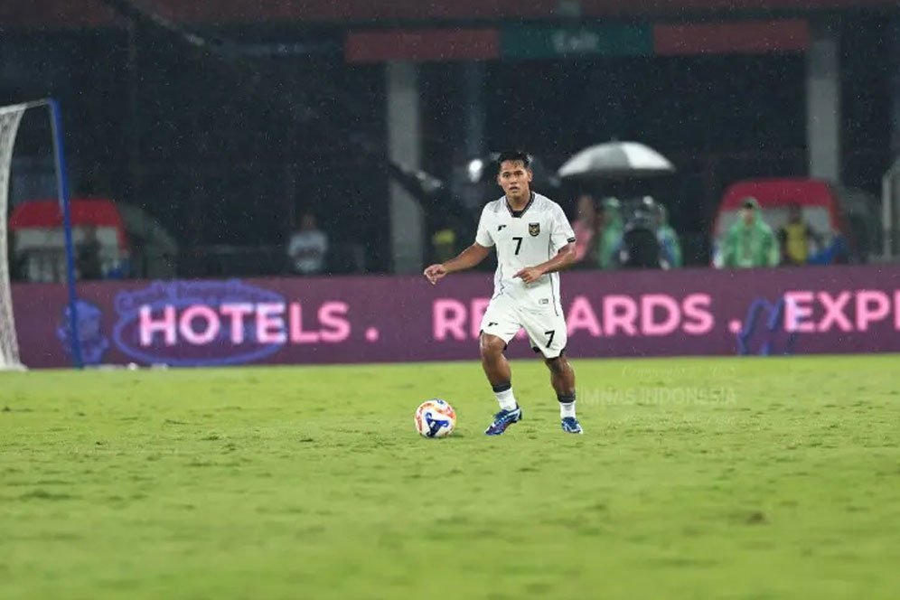 Toni Firmansyah: Pekerja Kotor yang Diam-Diam Bersinar di Timnas Indonesia U-23 Toni Firmansyah: Pekerja Kotor yang Diam-Diam Bersinar di Timnas Indonesia U-23