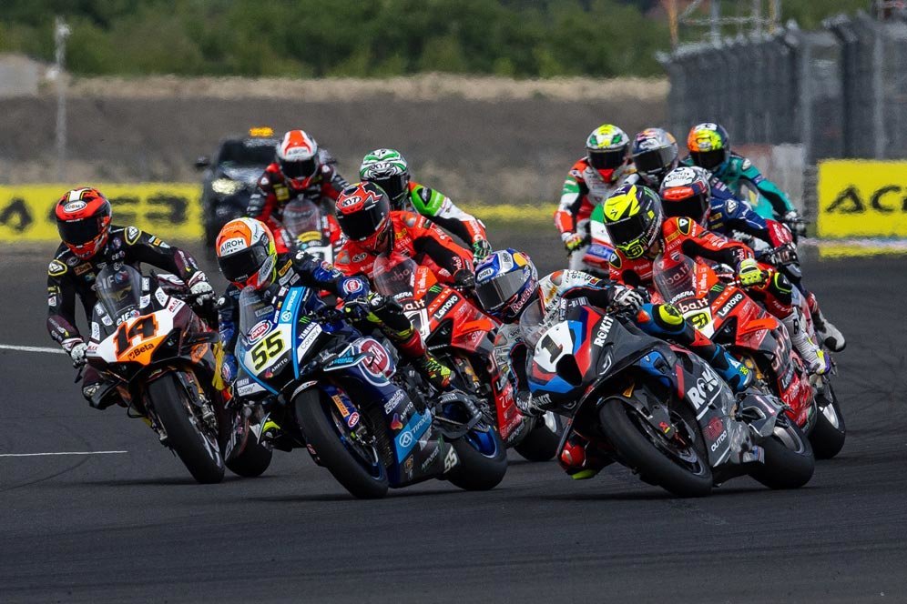 Ada 19 Juara Dunia di WorldSBK, Tapi Hanya 2 Pembalap yang Tak Pernah Balapan di MotoGP Ada 19 Juara Dunia di WorldSBK, Tapi Hanya 2 Pembalap yang Tak Pernah Balapan di MotoGP