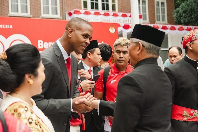Ekspektasi Terlalu Tinggi Ekspektasi Terlalu Tinggi