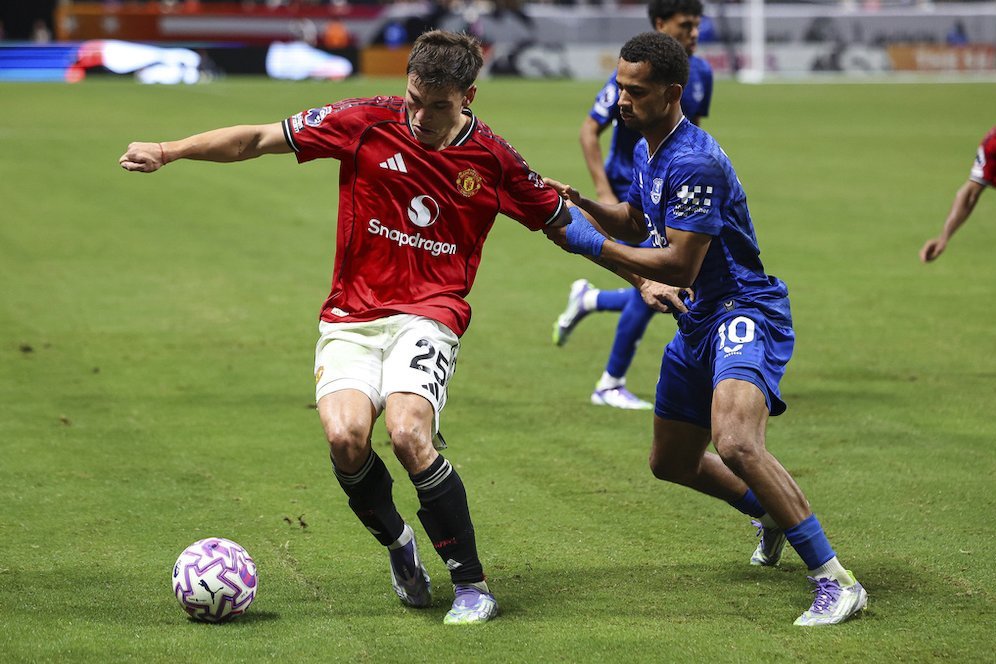 Manchester United Sebenarnya Nyaris Lepas Manuel Ugarte, Kenapa Tidak Jadi? Manchester United Sebenarnya Nyaris Lepas Manuel Ugarte, Kenapa Tidak Jadi?