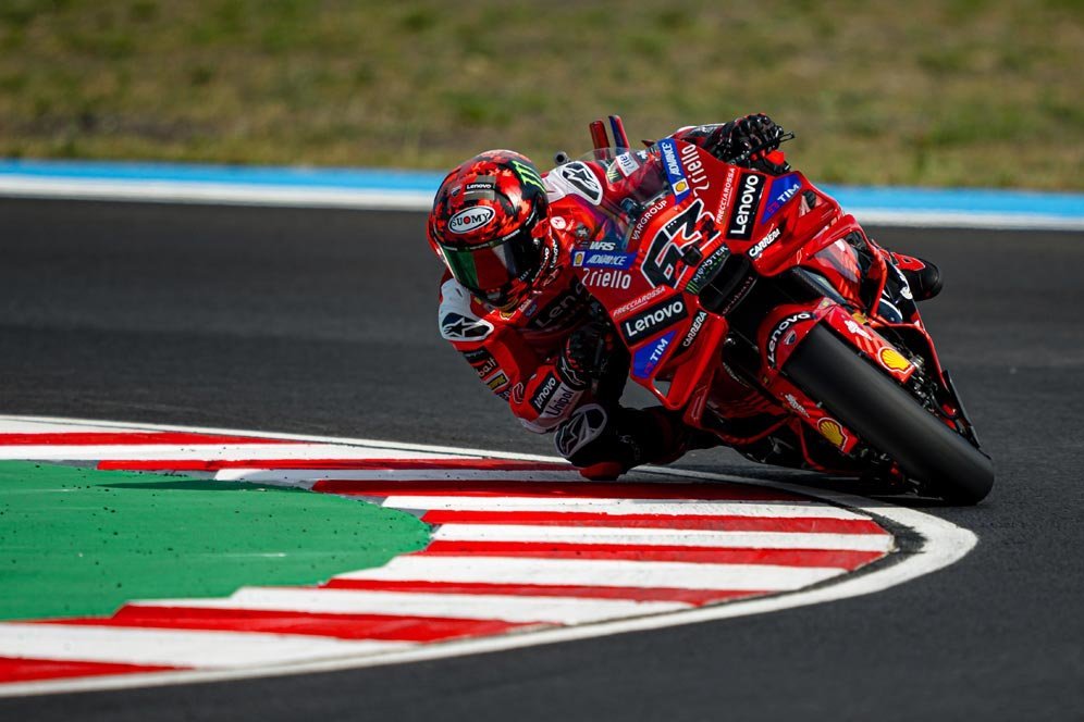 Pecco Bagnaia Temukan Tanda-Tanda Positif dari Ducati Meski Gagal Podium di MotoGP Hungaria 2025 Pecco Bagnaia Temukan Tanda-Tanda Positif dari Ducati Meski Gagal Podium di MotoGP Hungaria 2025