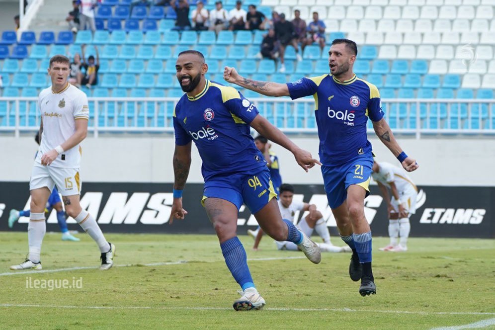 Dalberto dan Emaxwell: Persaingan Panas di Puncak Top Skor BRI Super League Dalberto dan Emaxwell: Persaingan Panas di Puncak Top Skor BRI Super League